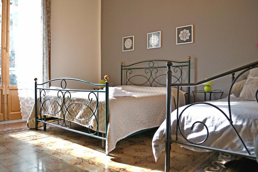 Residenza Di Maggio Bed and Breakfast Palermo Kamer foto